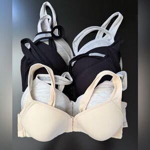 6 Large Front Close Wireless Bras